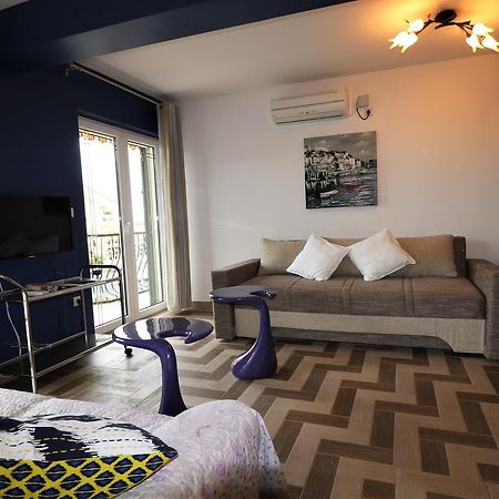 Malinska Center Apartment Esterno foto