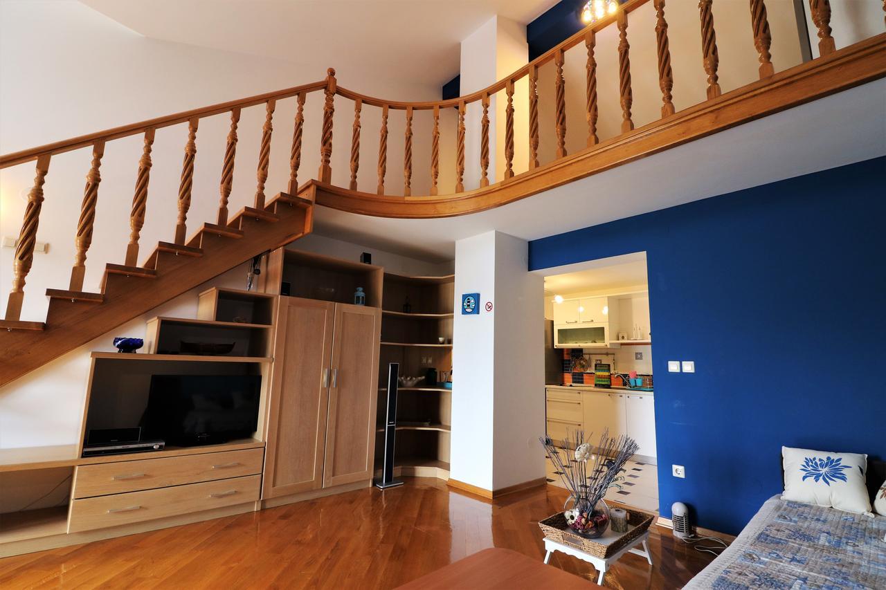 Malinska Center Apartment Esterno foto
